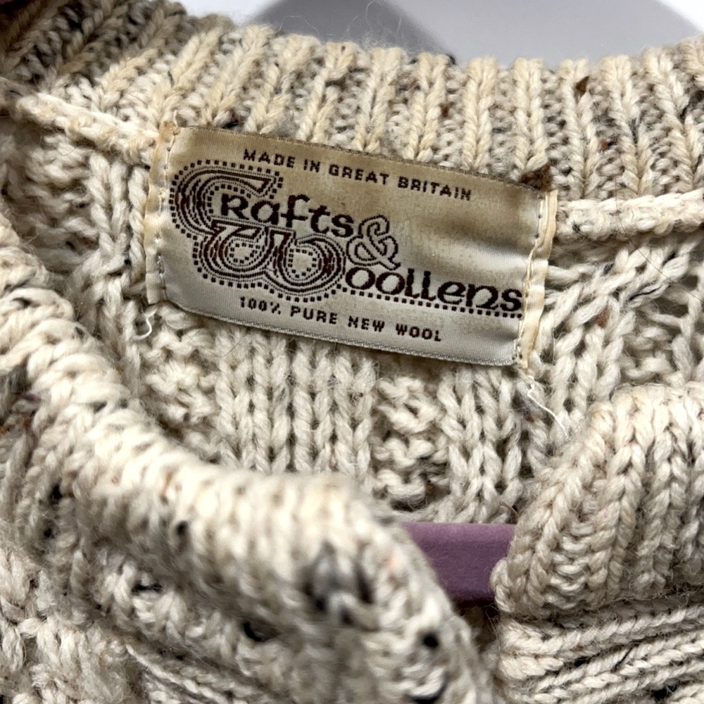 Crafts & Woollens Handmade 100% New Wool Cardigan Sweater